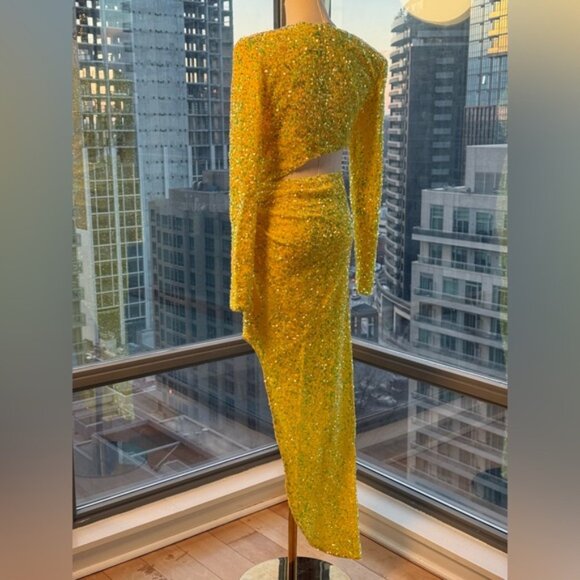 🆕 BRONX & BANCO 🧿 NWOT Ricky Asymmetrical Sequins Gown, Lemon - Sz M US 6 - Picture 10 of 16